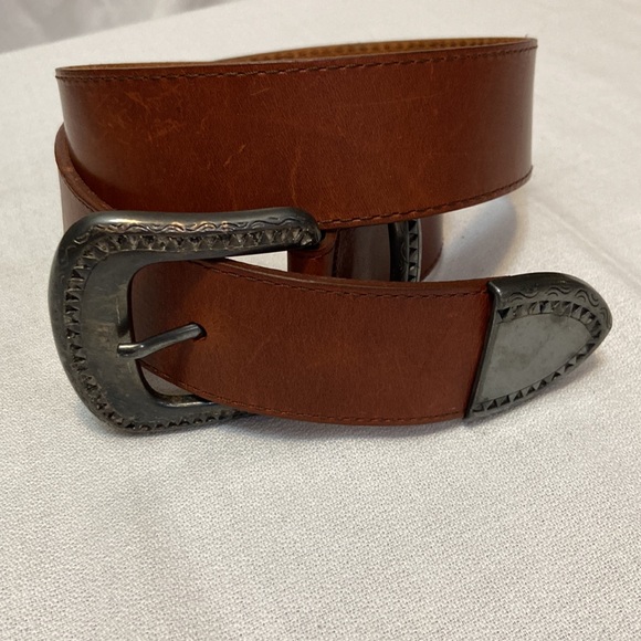 Brown Leather Mens / Womens 1 1/2” Wide Belt Excellent Used Condition- Size 30 - Picture 5 of 13